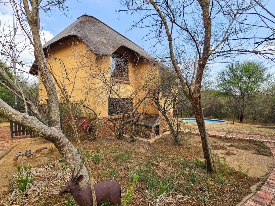 3 Bedroom Property for Sale in Boschenvaal River Front Lodges Free State